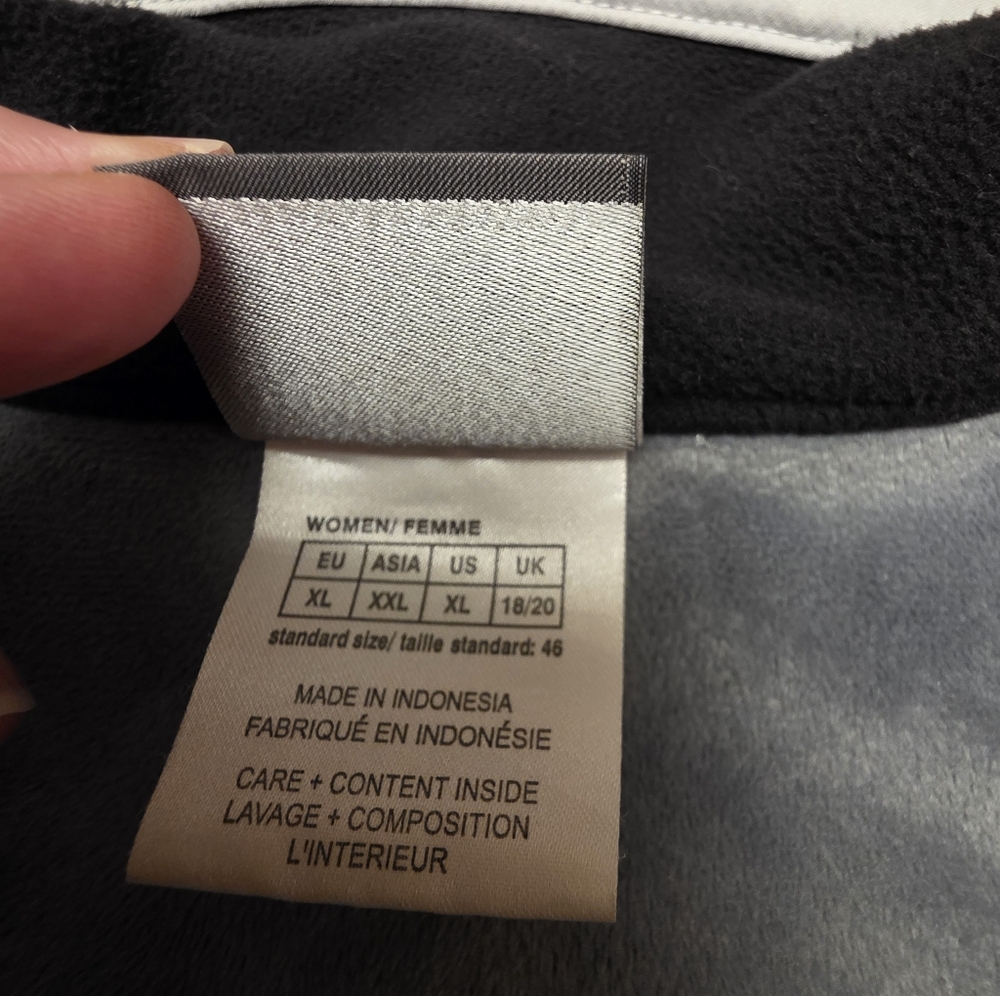 Jack Wolfskin Women's Light Gray Jacket Size L - Picture 12 of 13